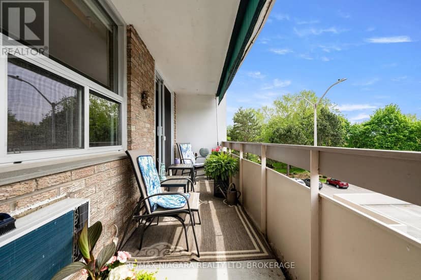 407 - 365 Geneva Street — photo 15 of 35