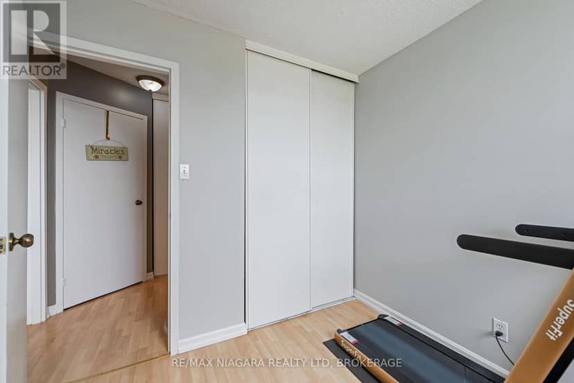 407 - 365 Geneva Street — photo 18 of 35