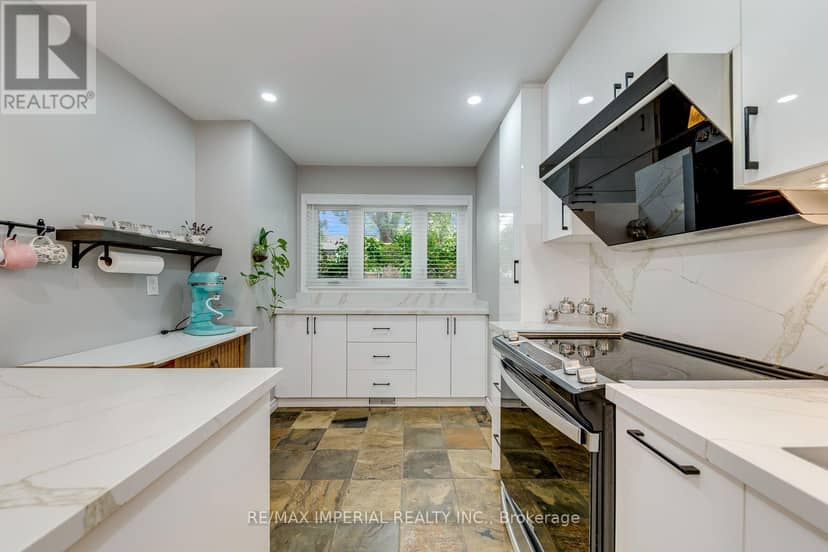 1107 Gable Drive — photo 14 of 40