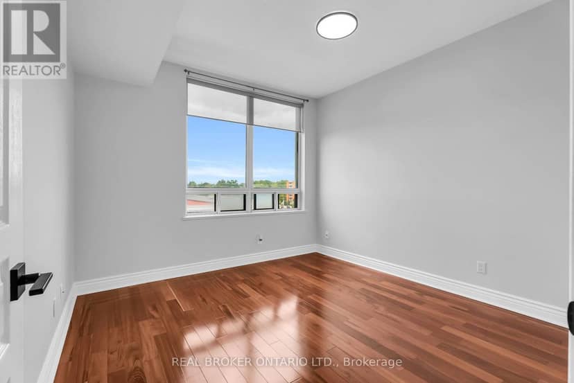 405 - 1 Belvedere Court — photo 22 of 37