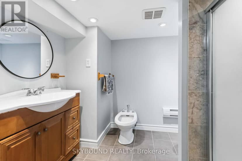 2711 Spruce Needle Court — photo 32 of 40