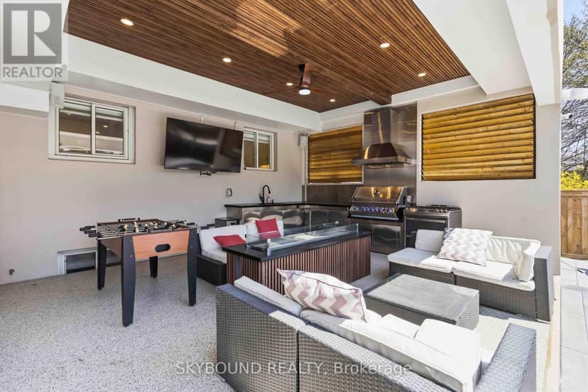 2711 Spruce Needle Court — photo 34 of 40