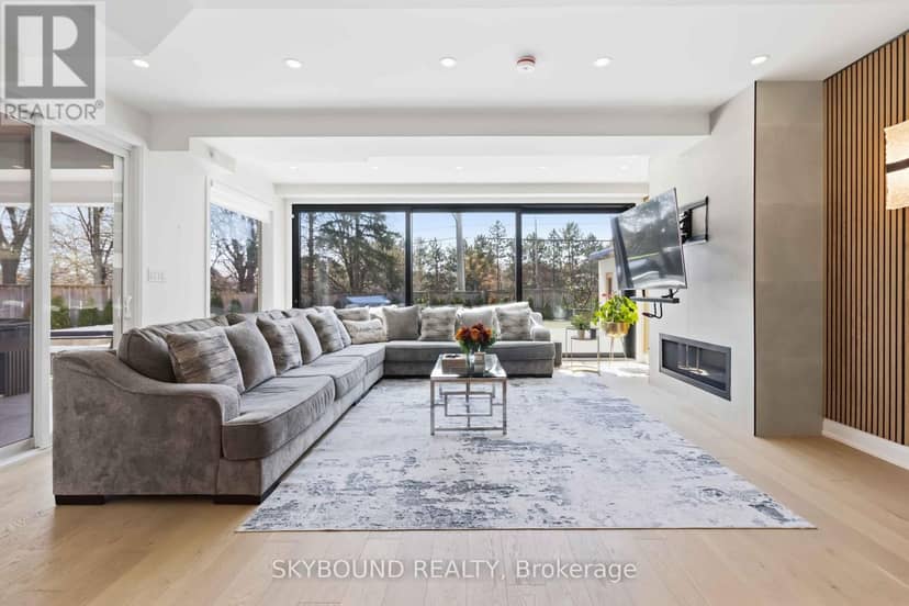 2711 Spruce Needle Court — photo 8 of 40