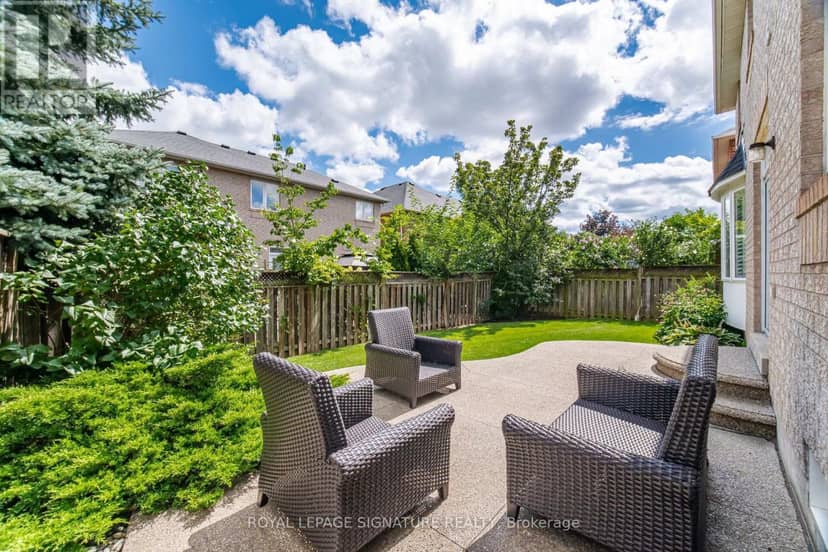 2215 Lapsley Crescent — photo 22 of 25