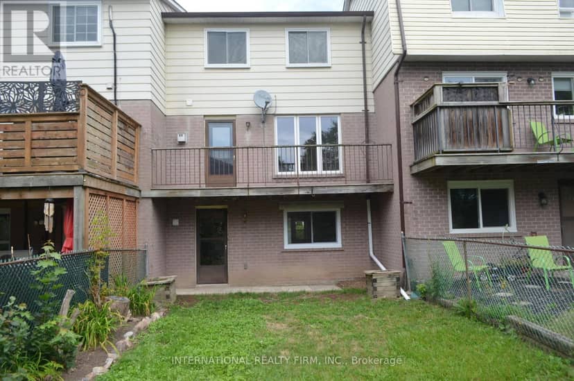 53 Peacock Boulevard — photo 13 of 15
