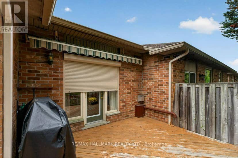 17 - 99 Linwell Road — photo 27 of 35