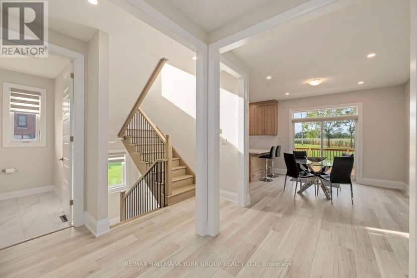 178 Graham Street — photo 14 of 40