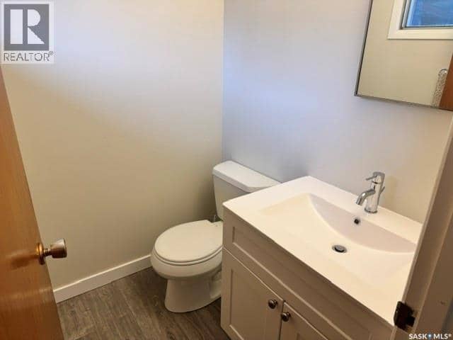 147 Woodward AVENUE — photo 21 of 40
