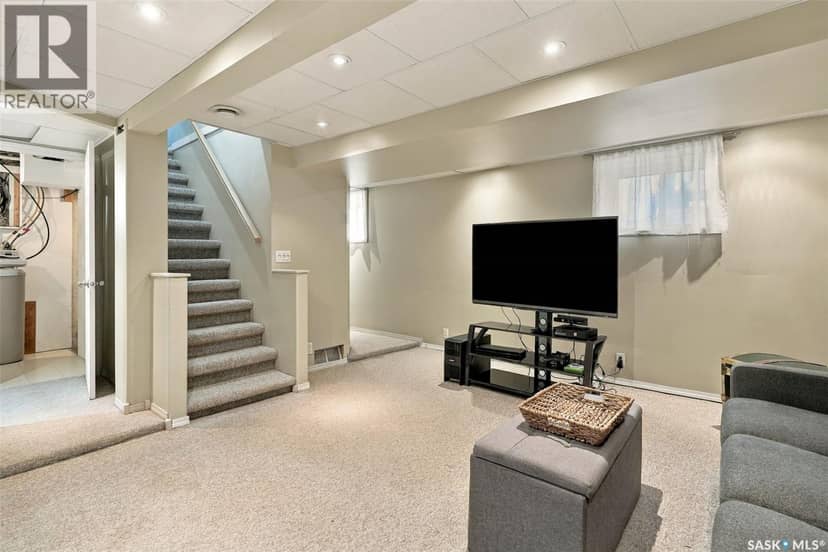 2451 Francis Street — photo 28 of 40