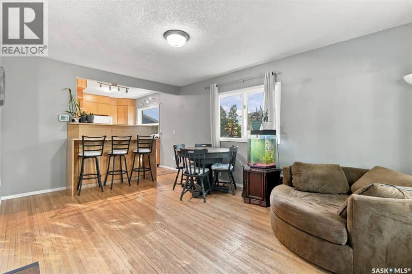 2451 Francis Street, Regina, photo 4
