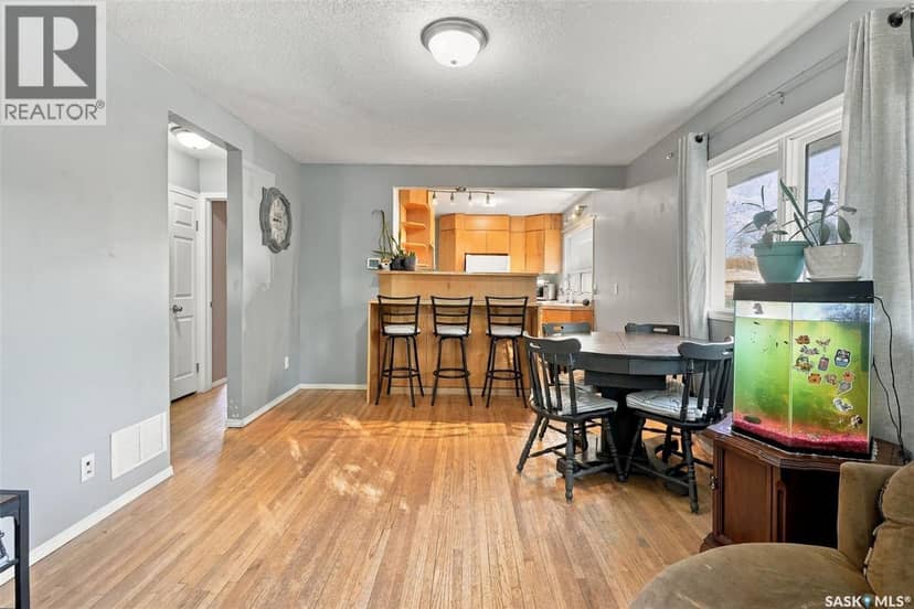 2451 Francis Street, Regina, photo 5