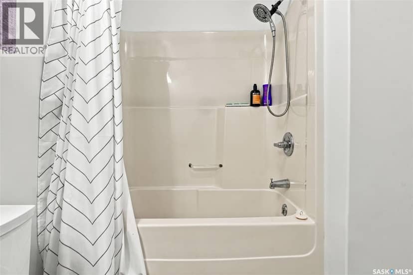 2451 Francis Street, Regina, photo 8