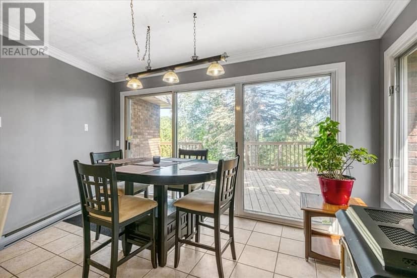 67 Kincora Court — photo 14 of 38