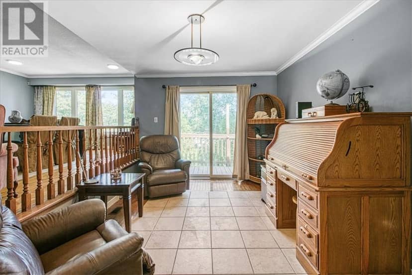 67 Kincora Court — photo 15 of 38