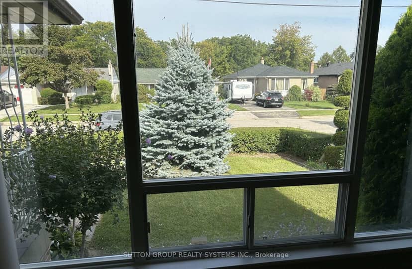 20 Taysham Crescent, Toronto, photo 4