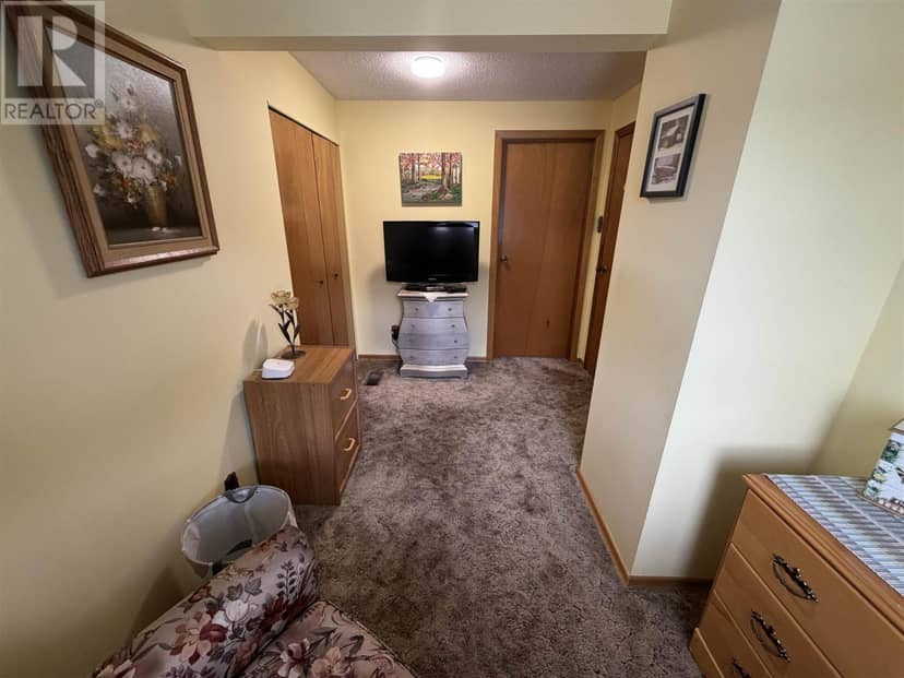 22 Birch RD — photo 24 of 32