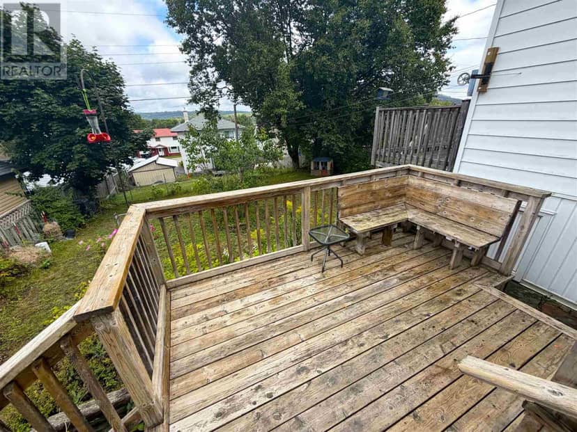 22 Birch RD — photo 7 of 32