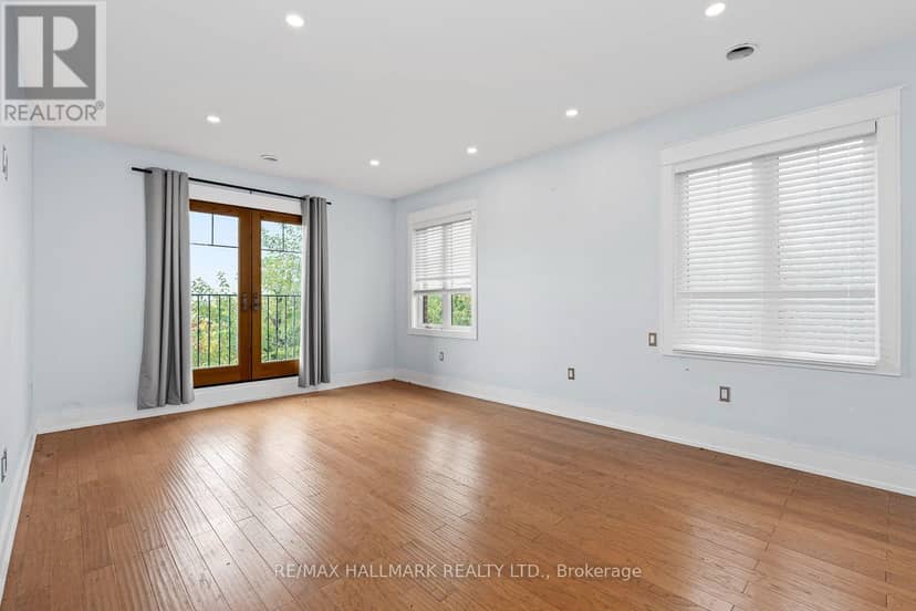 10 Sunray Crescent — photo 18 of 30