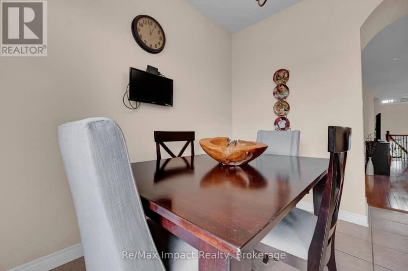 14A Hunt Street — photo 12 of 35