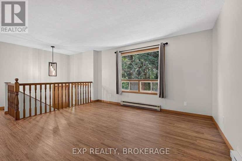 1054 York Road — photo 10 of 40