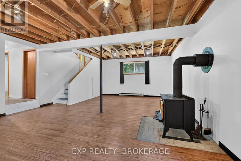 1054 York Road — photo 33 of 40