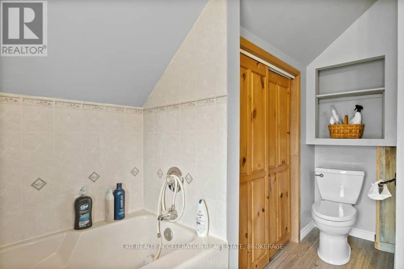 1125 County Rd 1 E — photo 20 of 40