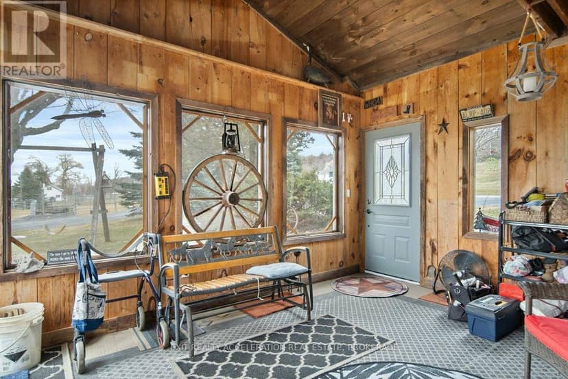 1125 County Rd 1 E — photo 6 of 40