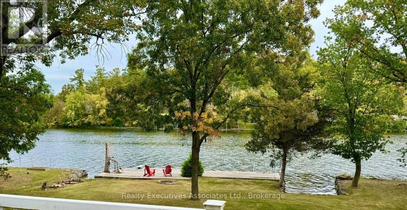 345 Hillside Drive — photo 13 of 37