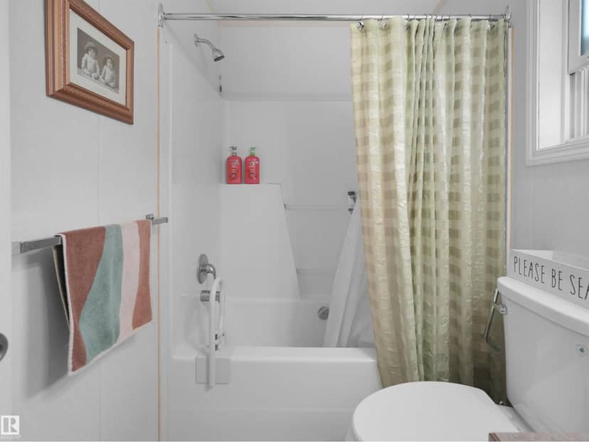 52 Evergreen Park NW — photo 29 of 37