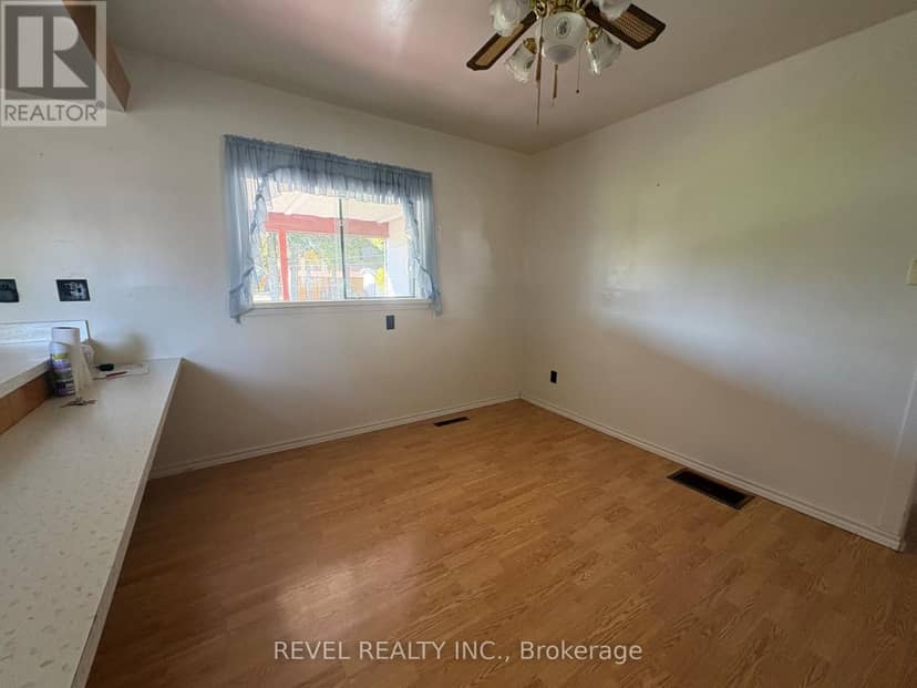 107 Fifteenth Avenue — photo 12 of 27