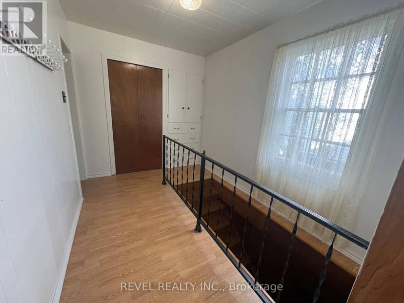 107 Fifteenth Avenue, Cochrane, photo 6