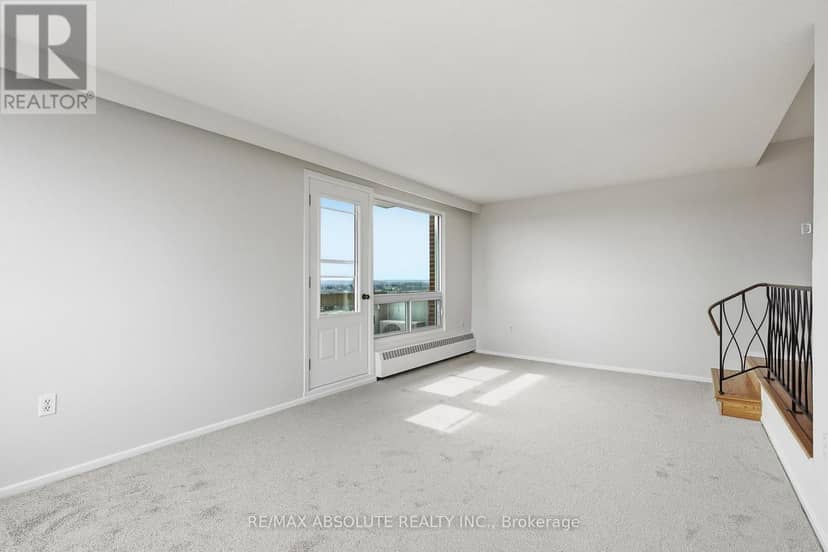 1010 - 915 Elmsmere Road — photo 11 of 28