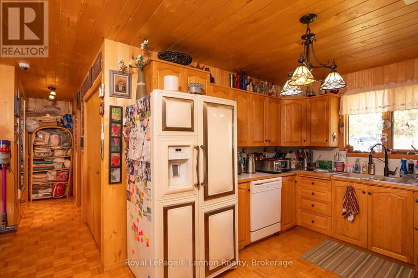 44 Hicks Road — photo 13 of 40