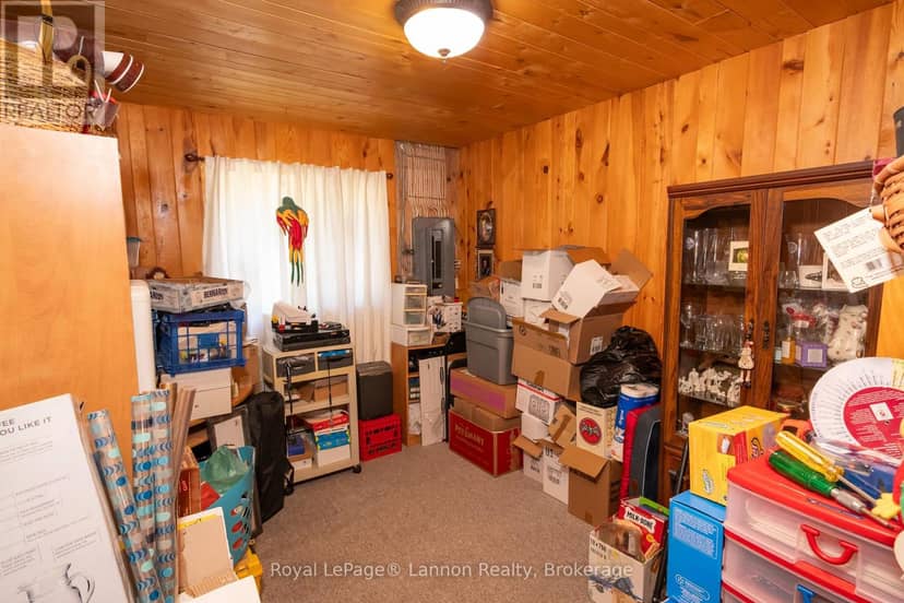 44 Hicks Road — photo 15 of 40
