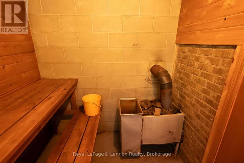 44 Hicks Road — photo 31 of 40