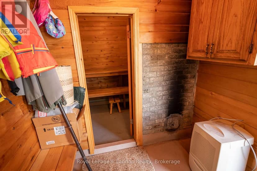 44 Hicks Road — photo 32 of 40