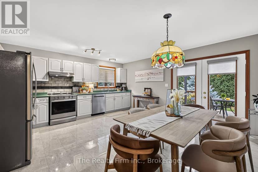 22 McCreery Road — photo 20 of 40