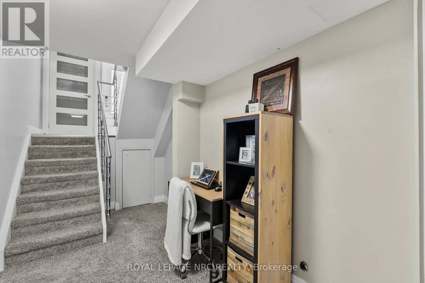 15 - 178 Scott Street — photo 32 of 40