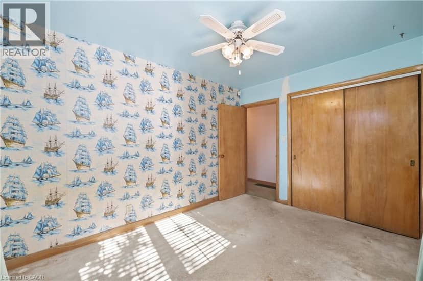 8 HILL Place — photo 17 of 40