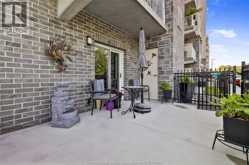 1611 BANWELL ROAD Unit# 120 — photo 27 of 30
