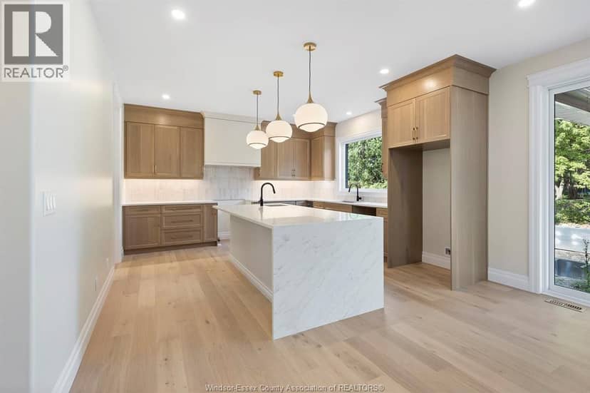 3586 Sutton Avenue — photo 5 of 16