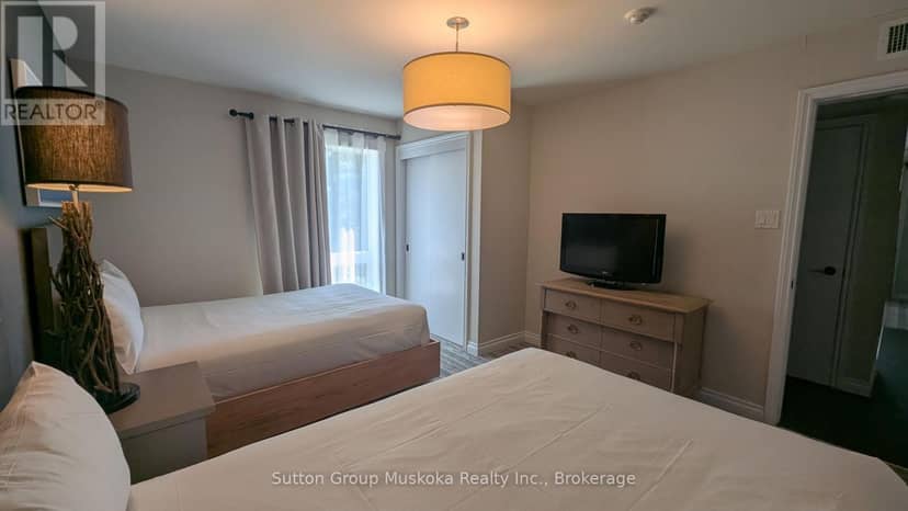 54-203 - 54-203 Deerhurst Drive — photo 12 of 19