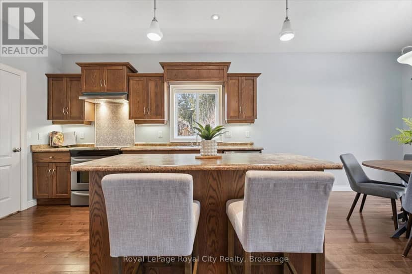 60A Eastview Road — photo 15 of 40