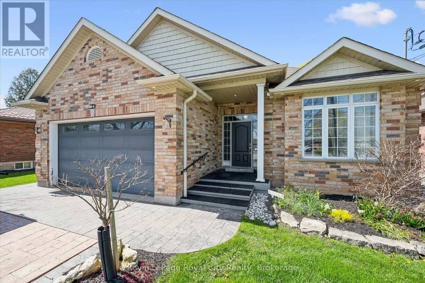 60A Eastview Road — photo 3 of 40