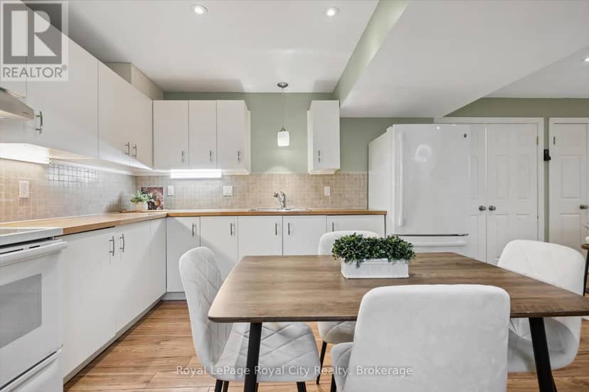60A Eastview Road — photo 39 of 40