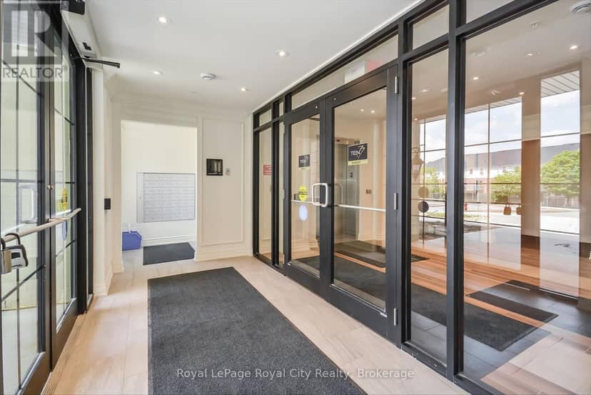 142 - 1077 Gordon Street — photo 26 of 40