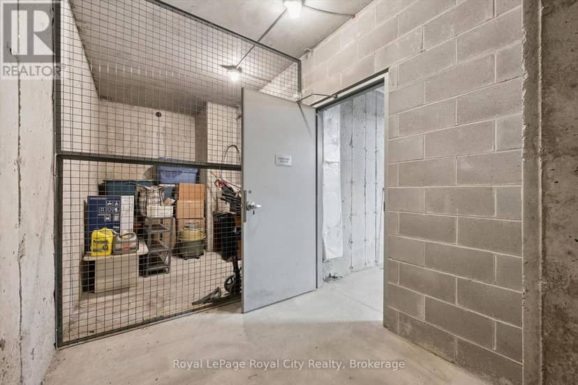 142 - 1077 Gordon Street — photo 38 of 40
