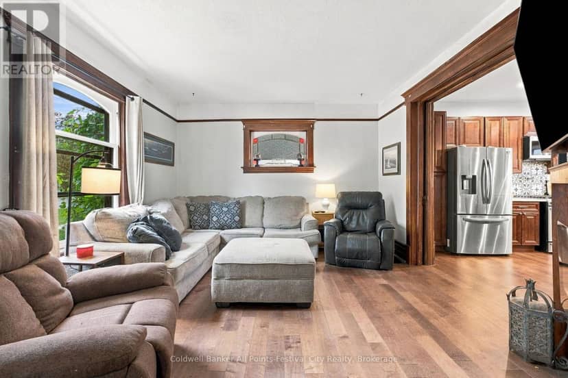 86 Toronto Street, Goderich, photo 6