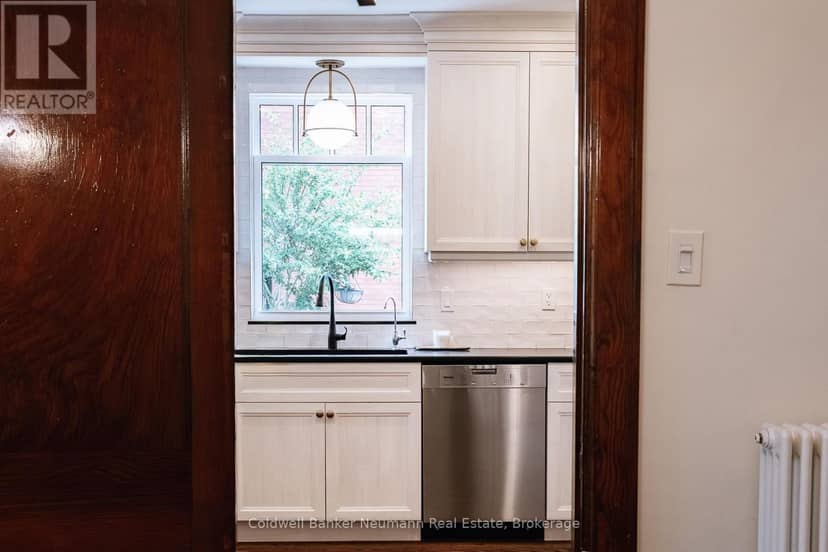 83 Durham Street — photo 17 of 40