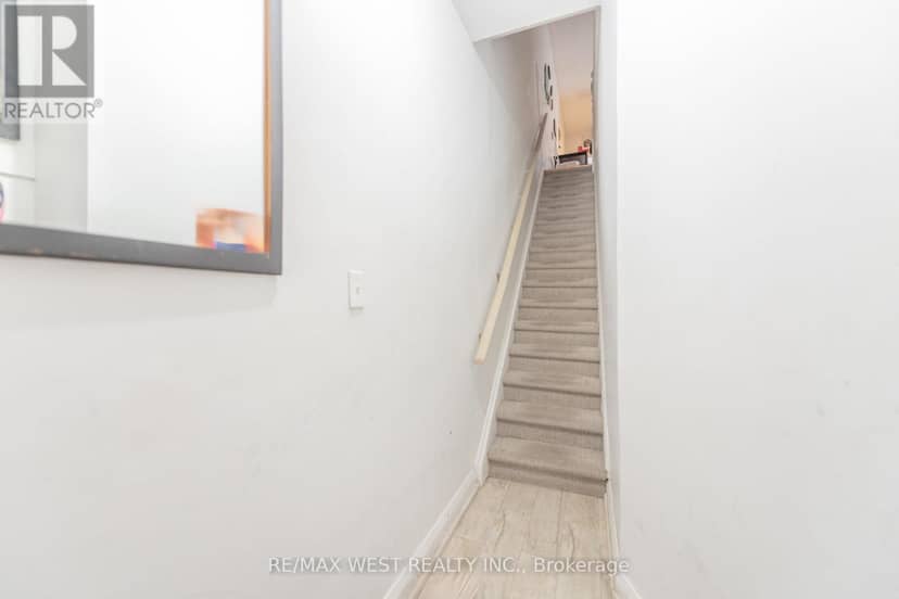 284 Lisgar Street, Toronto, photo 4